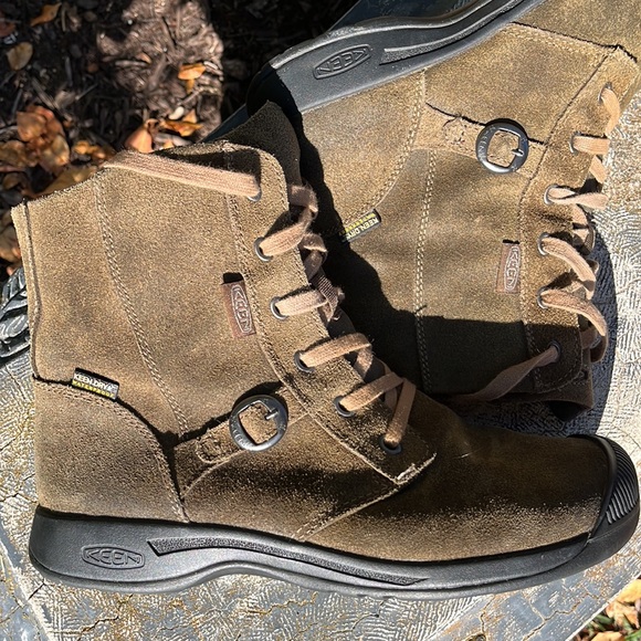 EUC Keen olive suede tie boots EU 39.5 US 9 - Picture 6 of 13